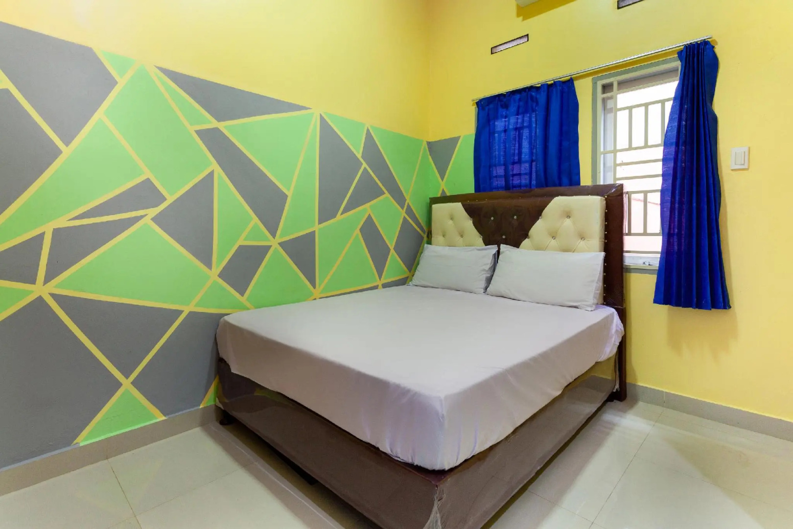 OYO 2923 Lavenia Kost 2