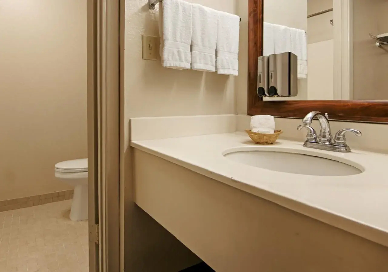 Extend-a-Suites - Phoenix Airport