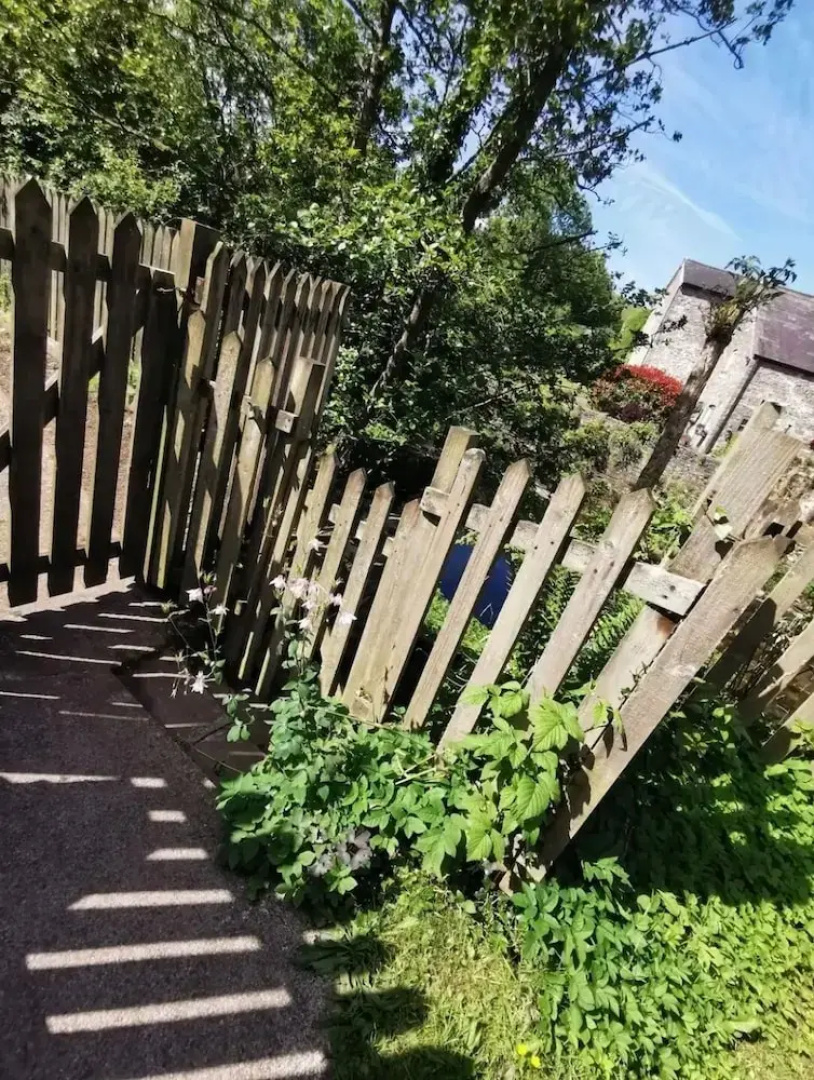 Rustic 2bedroom Cottage With Garden in Sennybridge