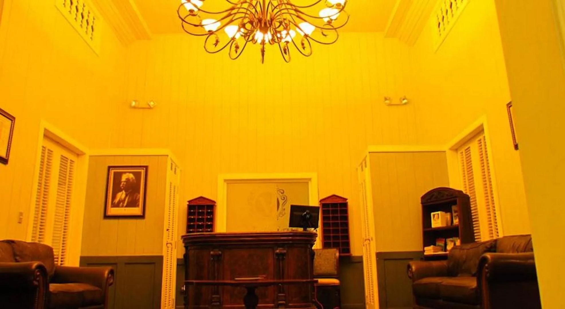 Hotel Victoriano