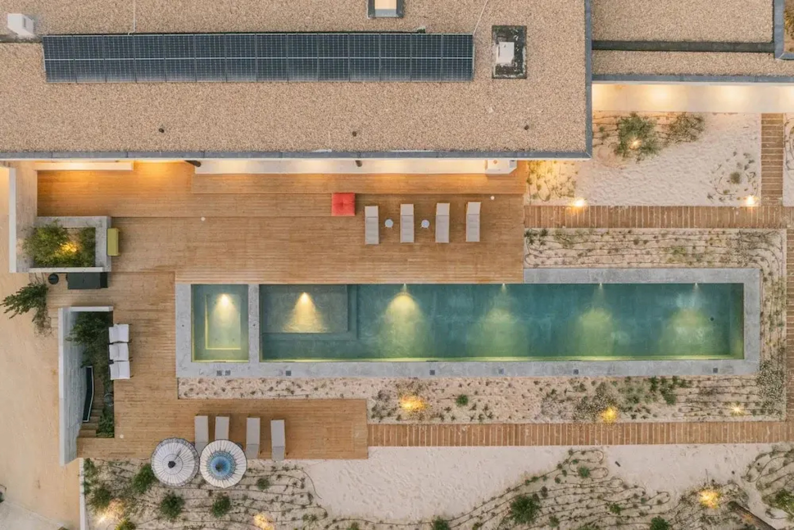 CL M Villa Retreat by Cadenzalux