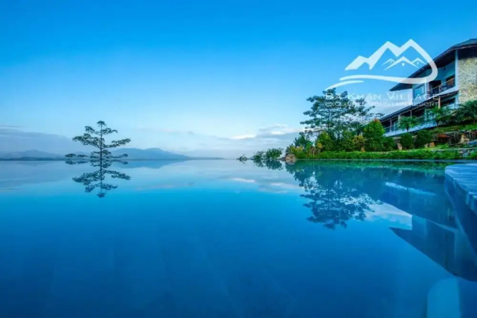 Ba Khan Village Resort