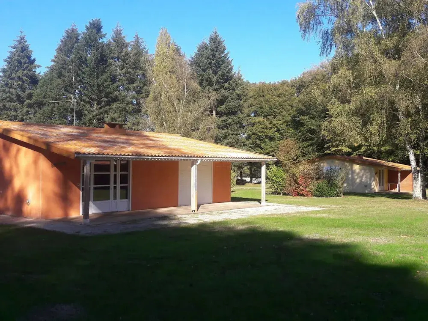 Amazing Cottage in Sauze-vaussais With Terrace