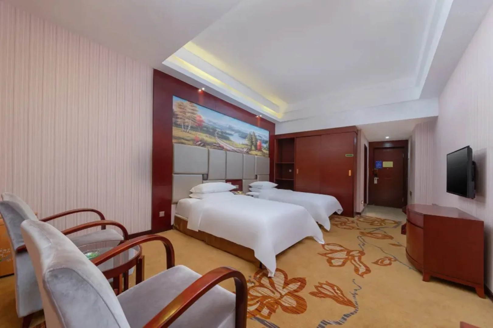 Vienna Hotel Houjie   Shanmei Subway Station