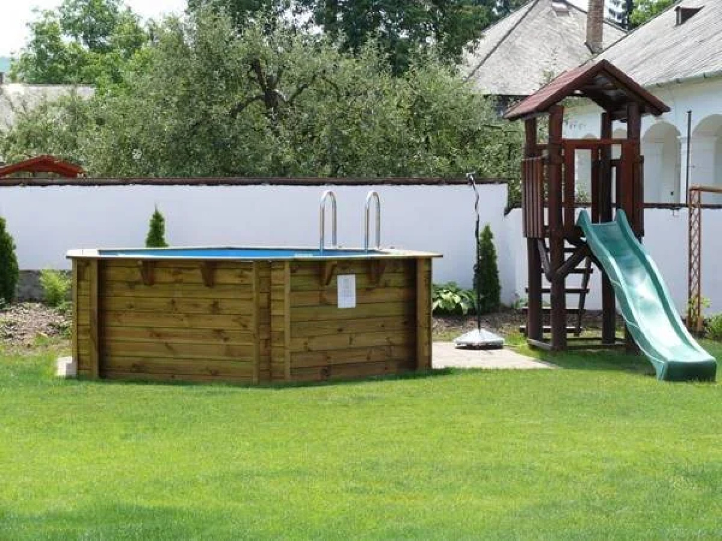 Tip-Top Lak Vendégház