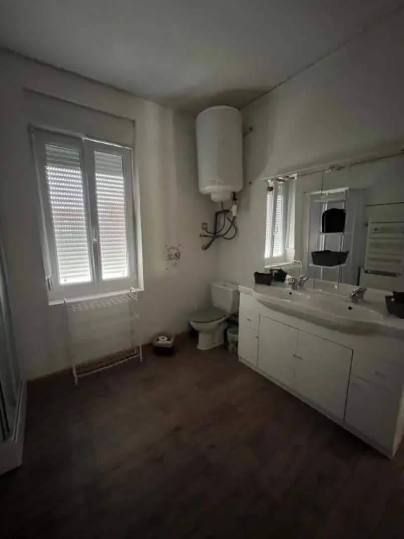 APPARTEMENT 6 PERSONNES CLASSE 2 ETOILES LEBOUCQ Laurent
