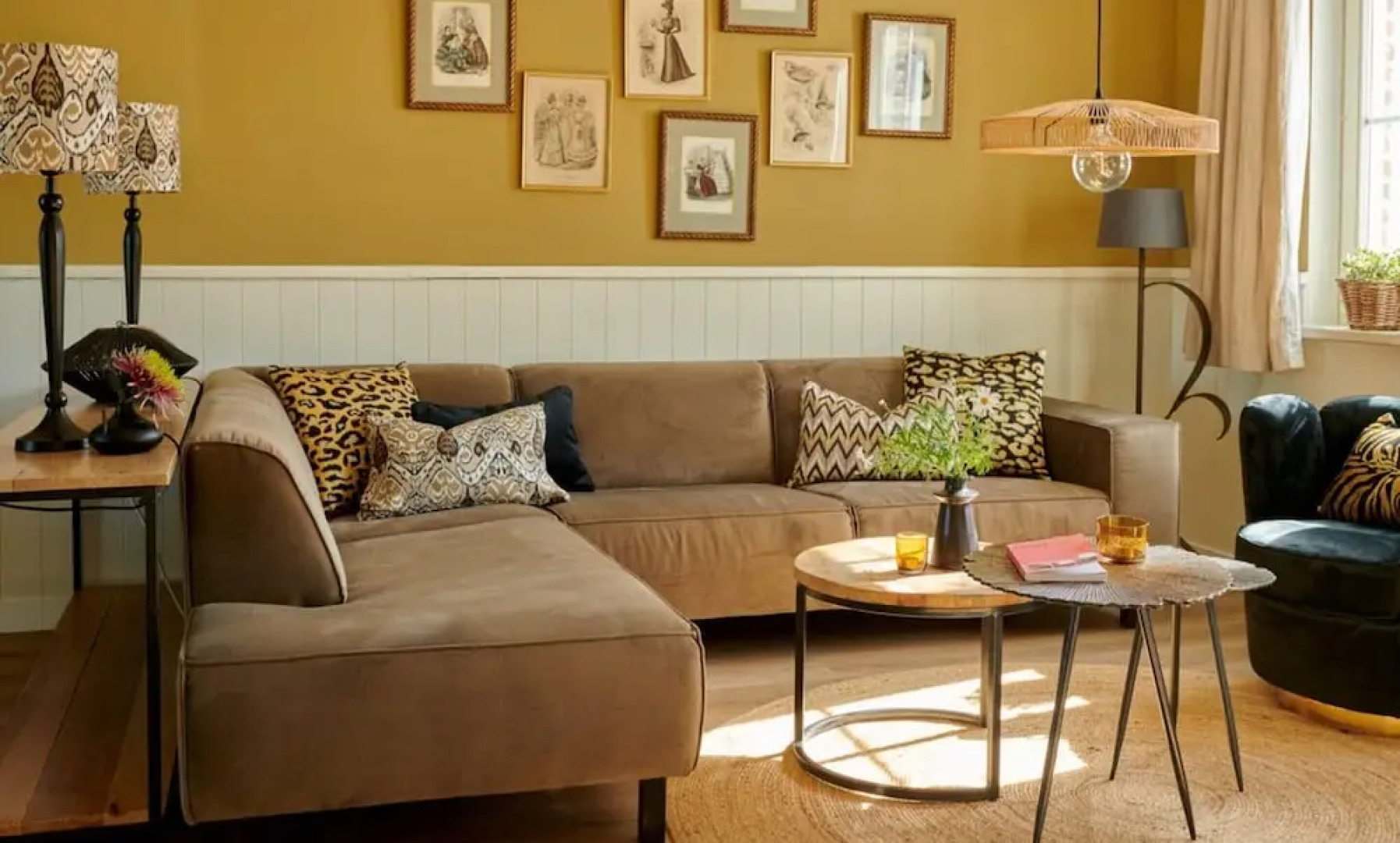 Holiday Home in Baarlo With Wood-fired Hot Tub