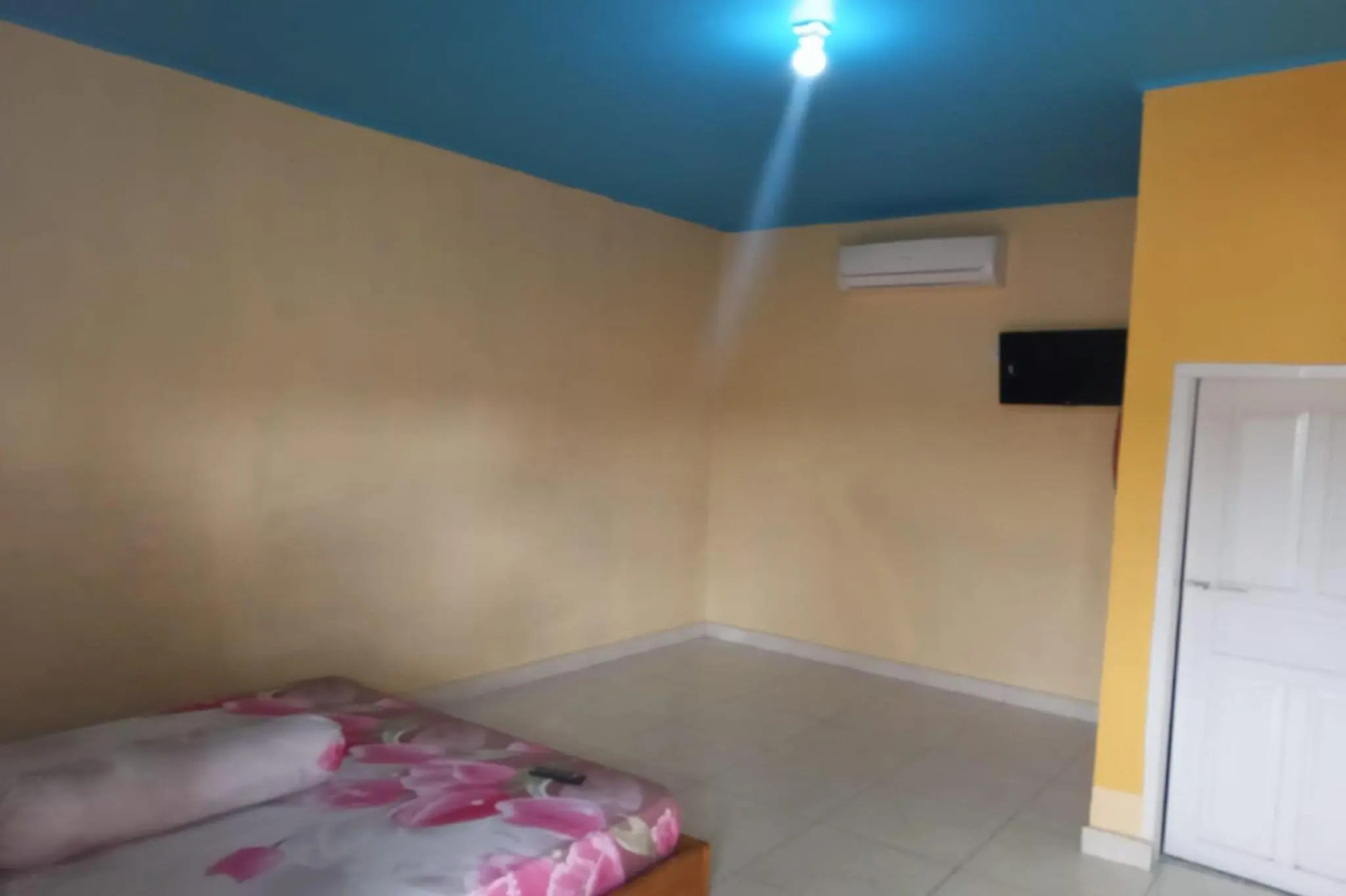 Penginapan Resky Adriansyah