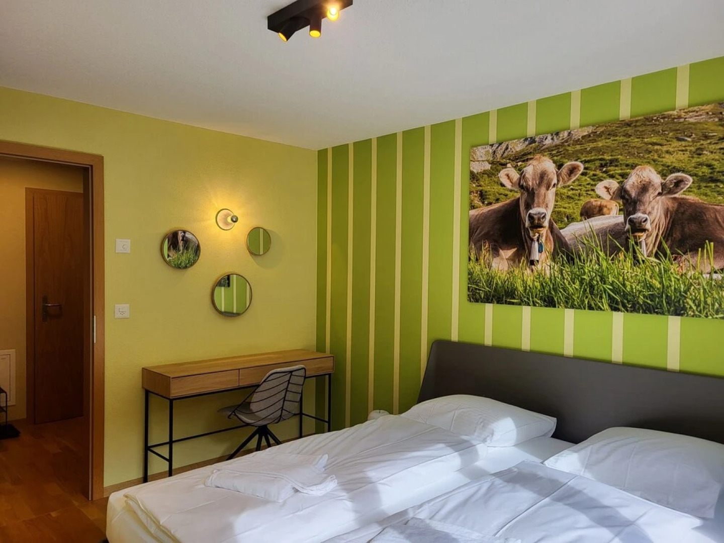 Chalet Apartments Iseltwald