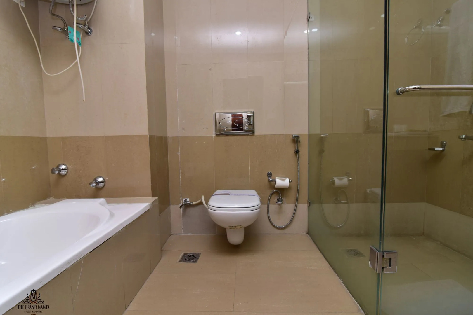 Hotel The Grand Mamta