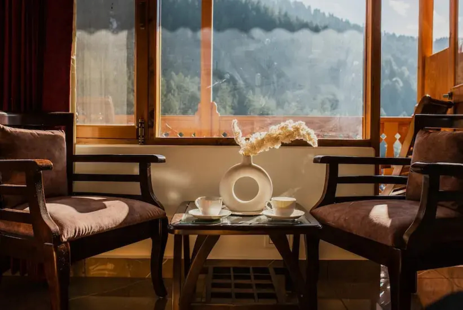 Manali Outskirts Villa