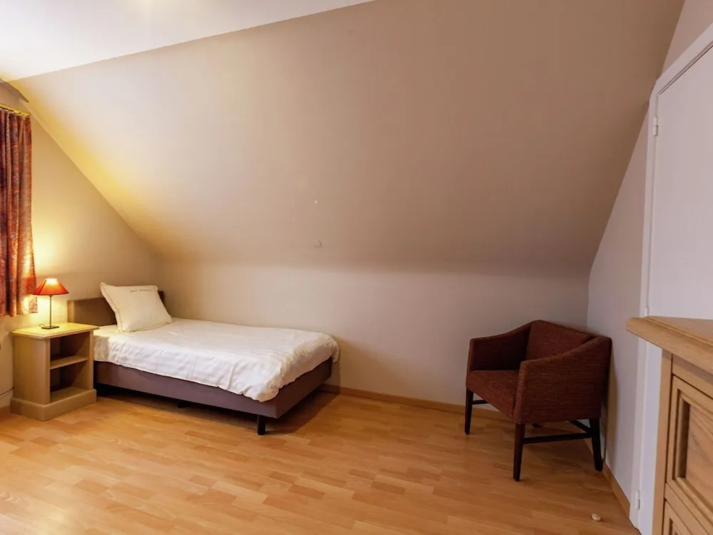 Luxurious Villa in De Panne with Garden