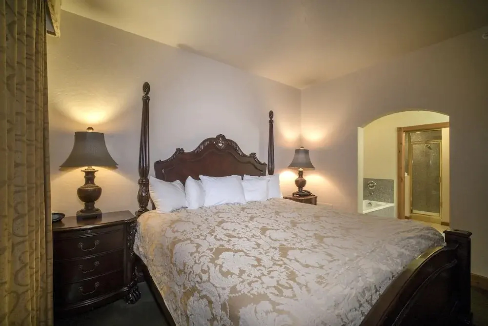 Villa 2059 2 Bed 2 Bath Full Kitchen 2 Bedroom Villa