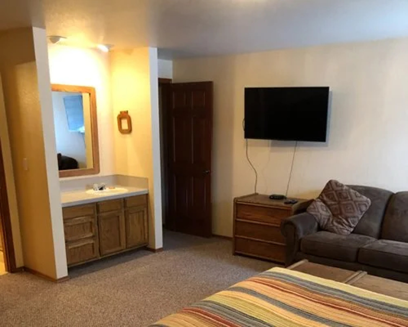 The Aspens and Aspen Village Timeshares