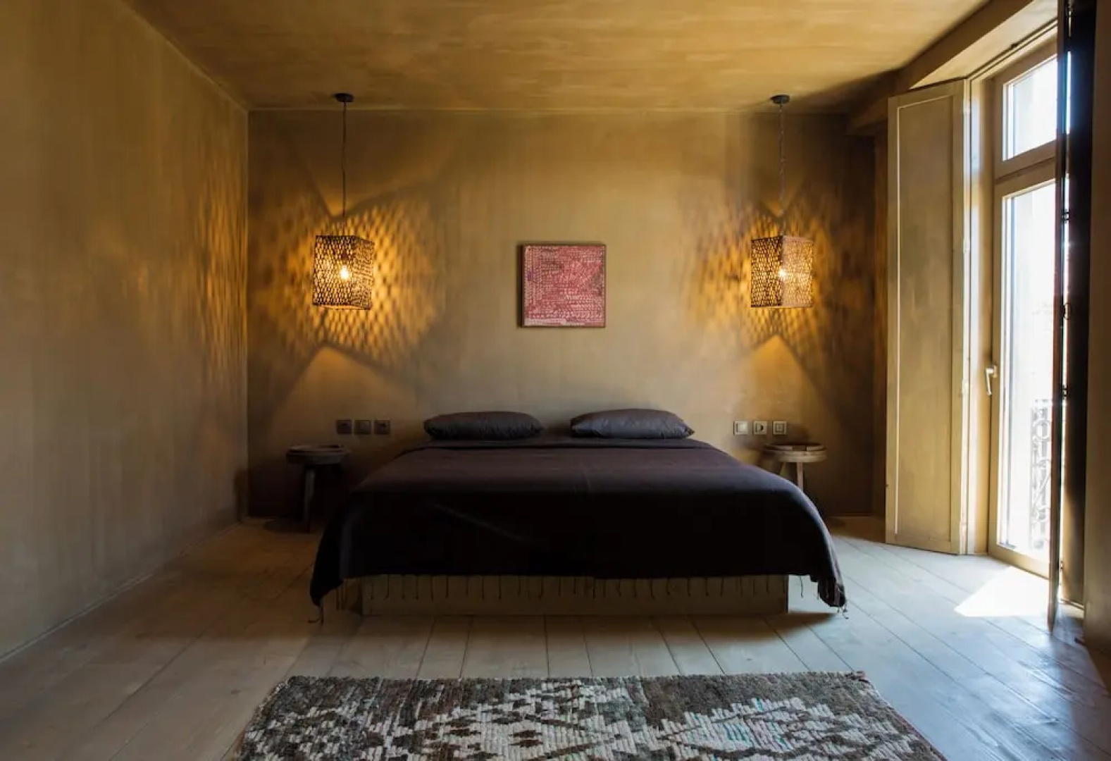 Life Gallery Hotel