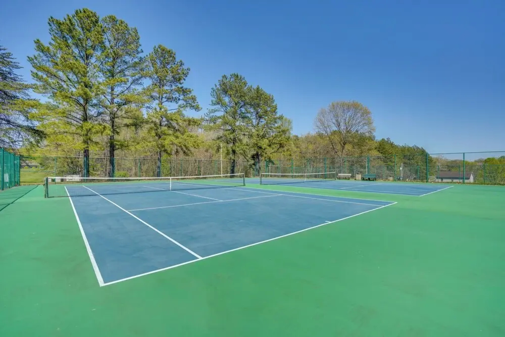 Retreat on The Woods Resort: Mtn View Golf Course!