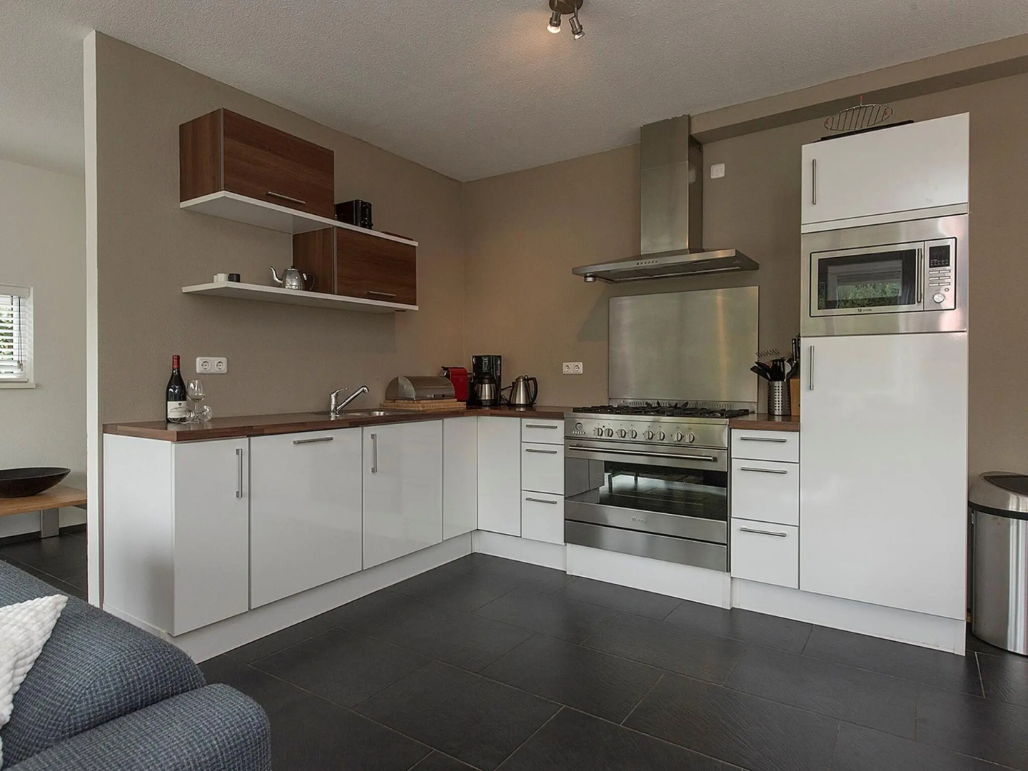 Luxury Villa in Harderwijk With Garden