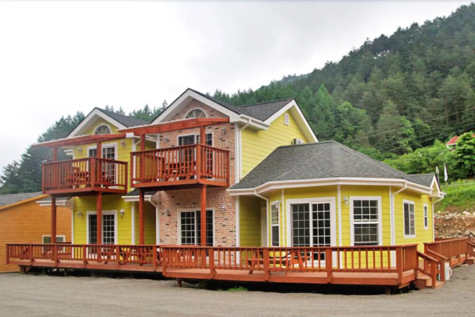 Yangyang Ciraemaeul Pension