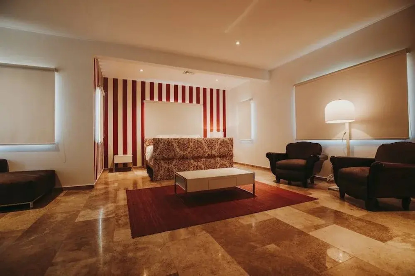 Upscale Ocean View Villa With Pool + Outdoor Kitchen