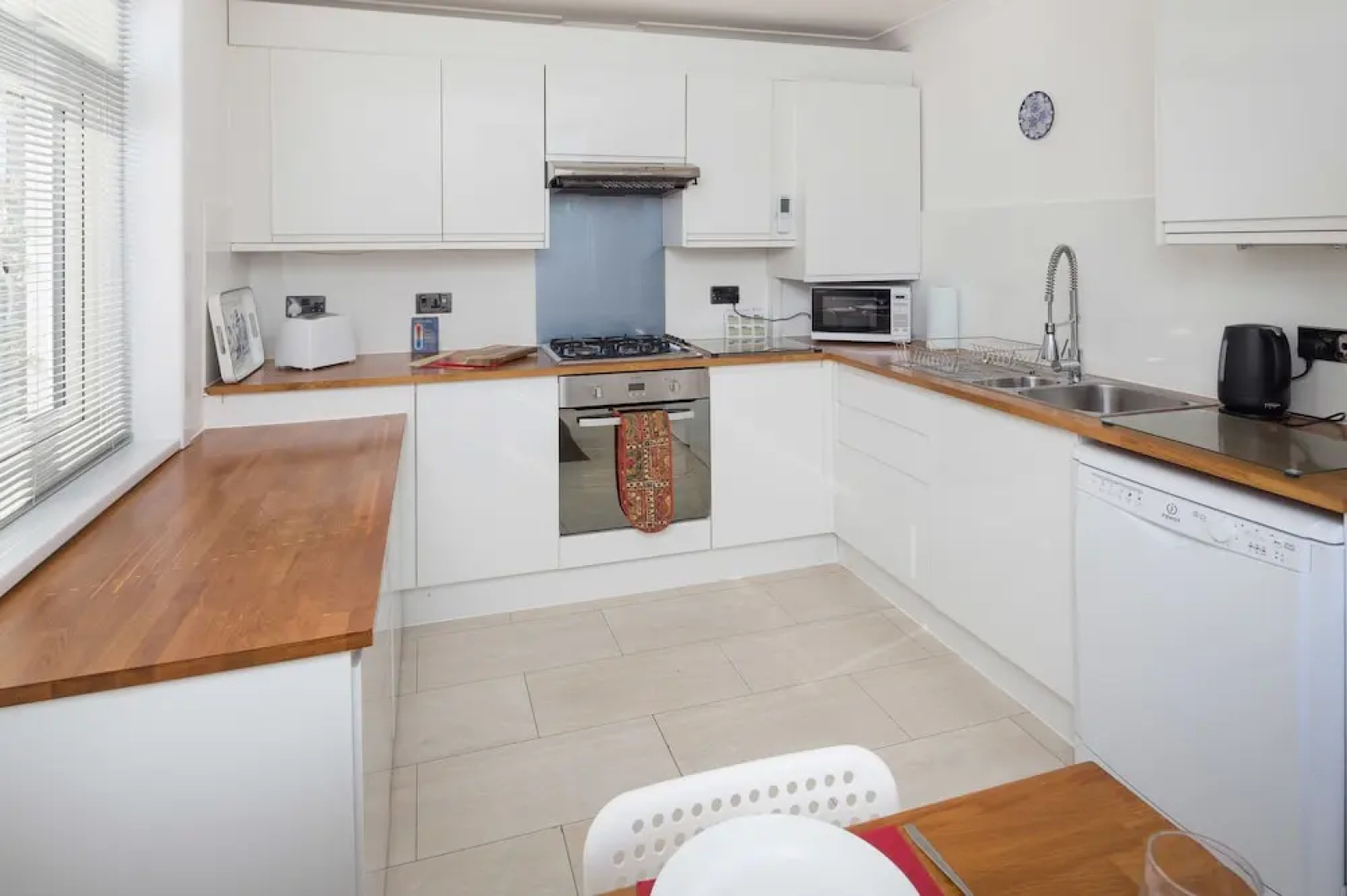 Milford On Sea Detached Bungalow