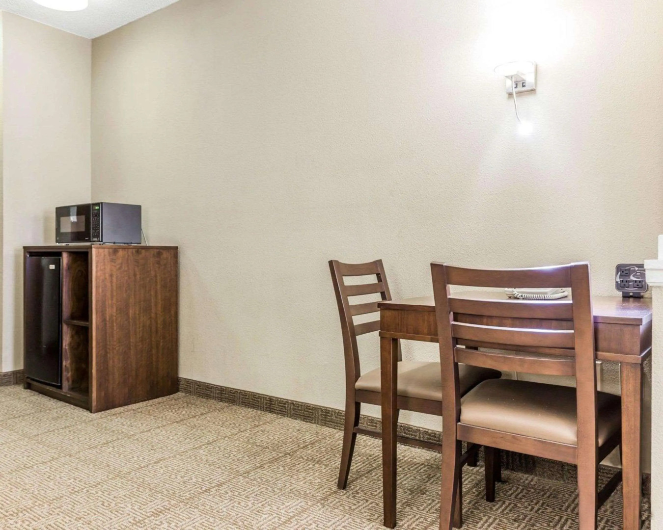 Comfort Suites at Isle Of Palms Connector