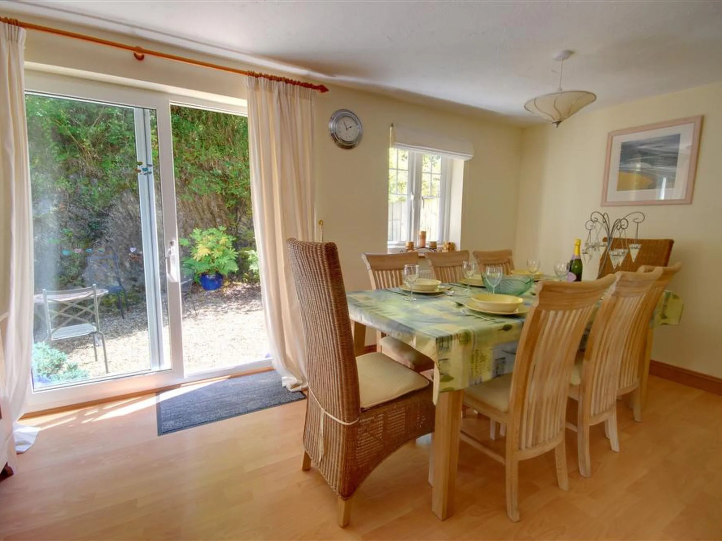 Holiday Home Bay Breeze