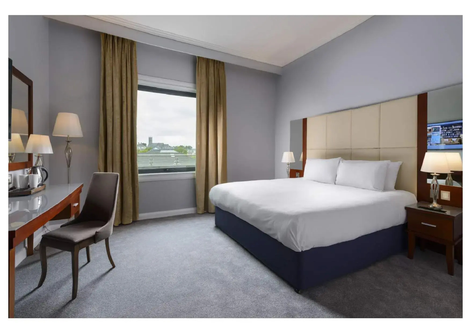 Shearwater Hotel & Spa