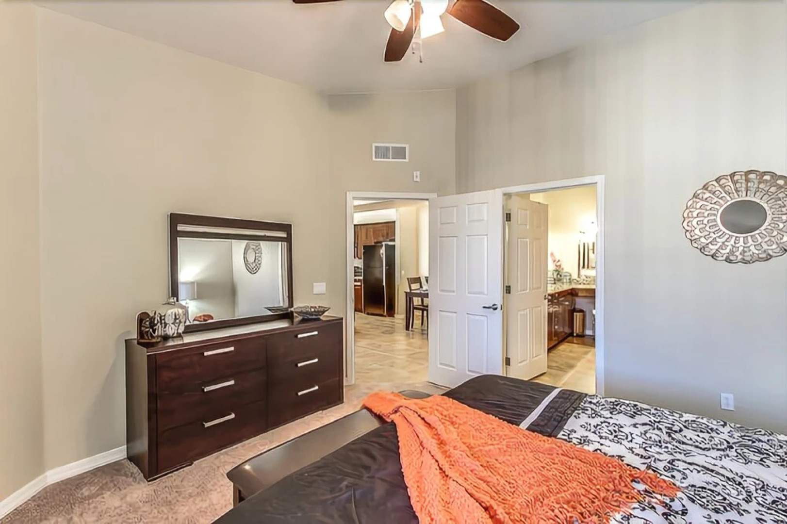 Southern #3116 - 3 Br condo by RedAwning