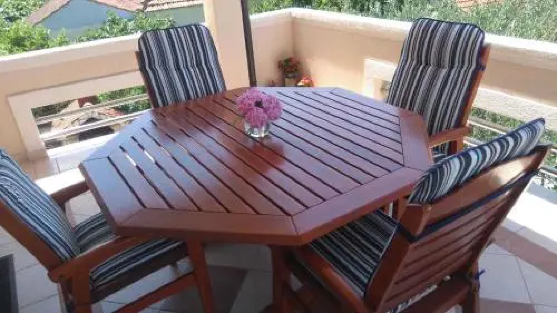 Apartment in Sv. Filip i Jakov 8187