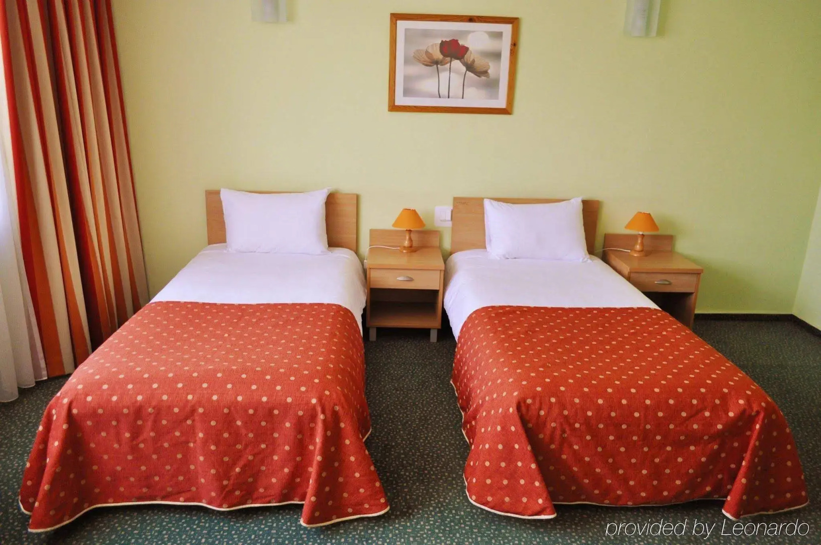 Hotel Wilanów Warszawa by DeSilva