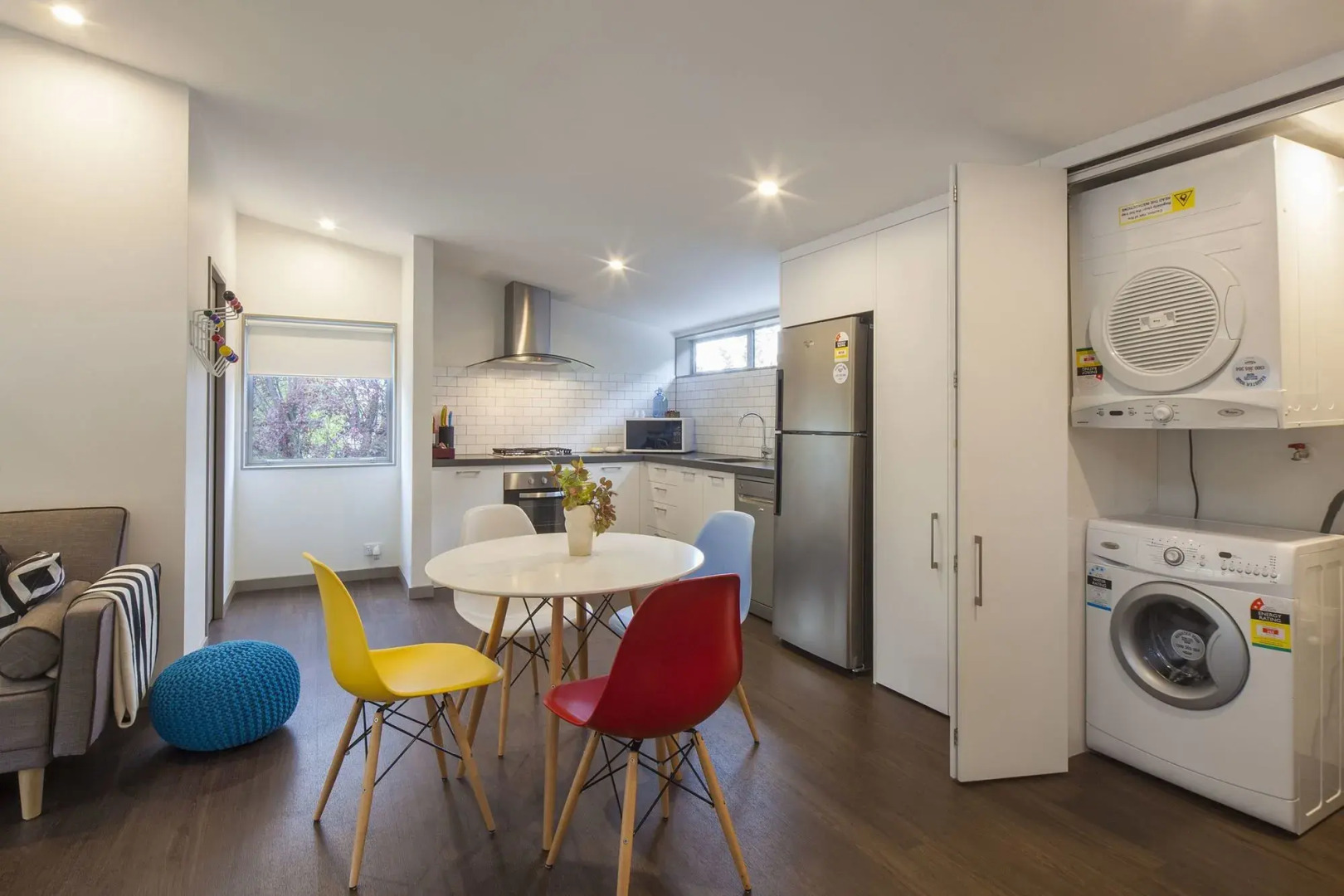 22 Hallenstein Apartments by Staysouth