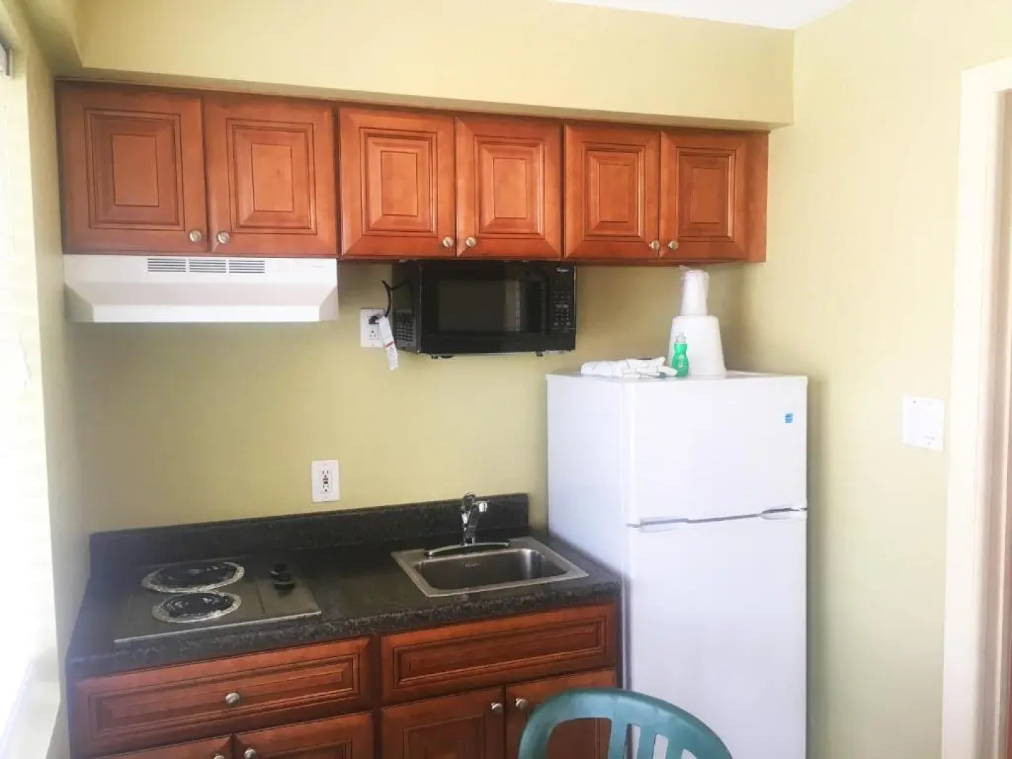 Coliseum Ocean Resort