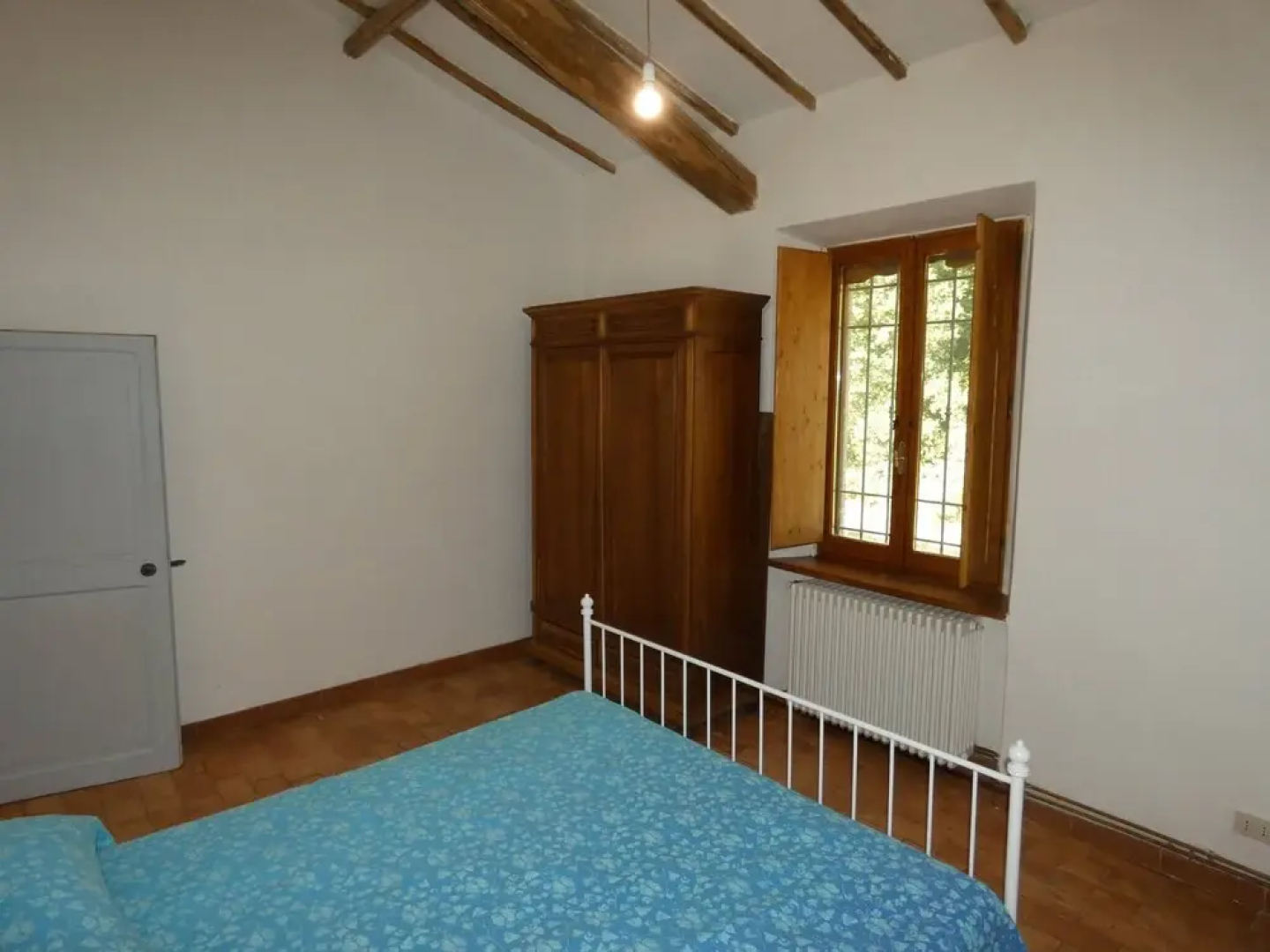 SCAPPO IN UMBRIA,Casale Vallenea
