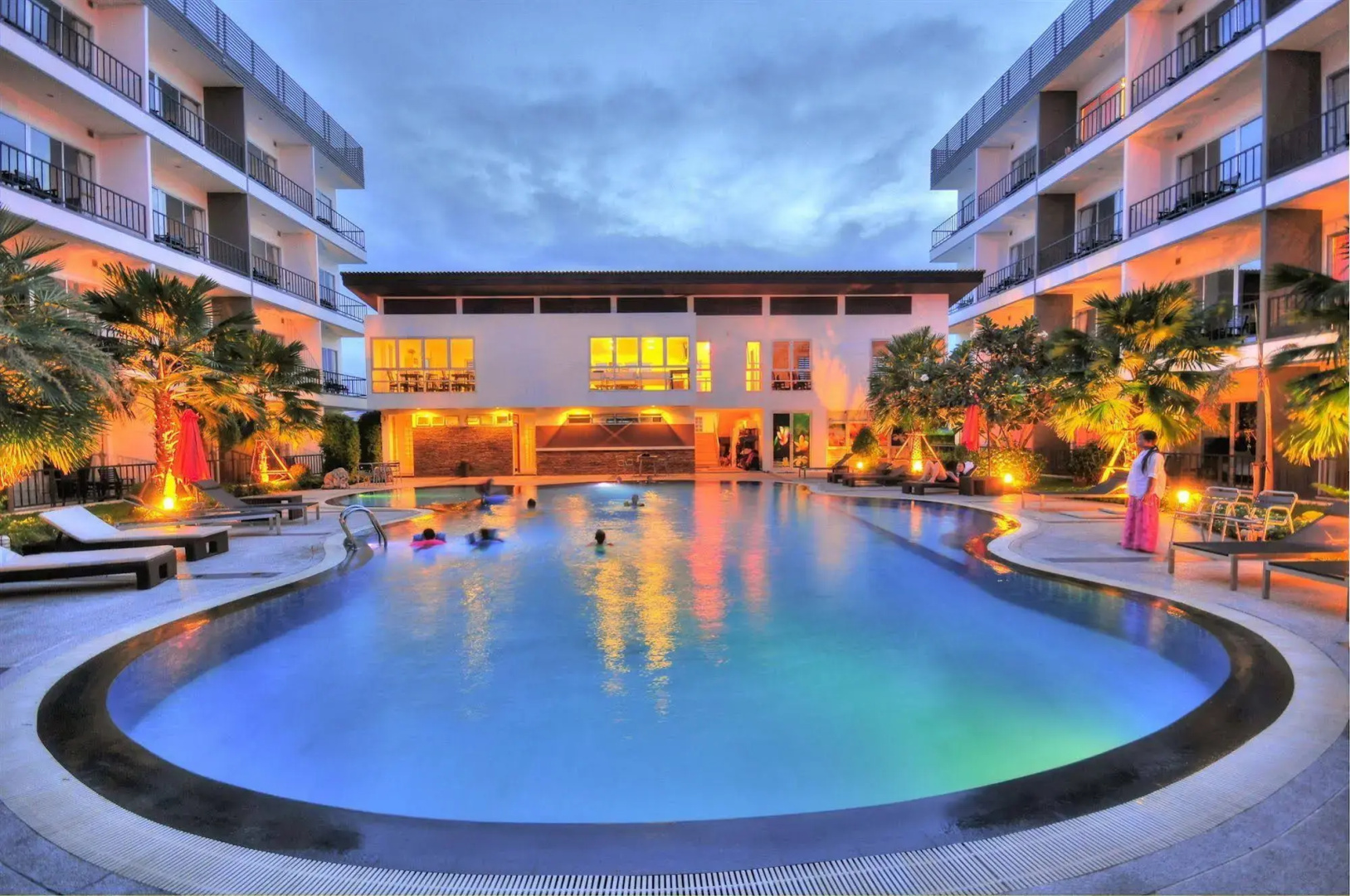 BS Premier Airport Hotel