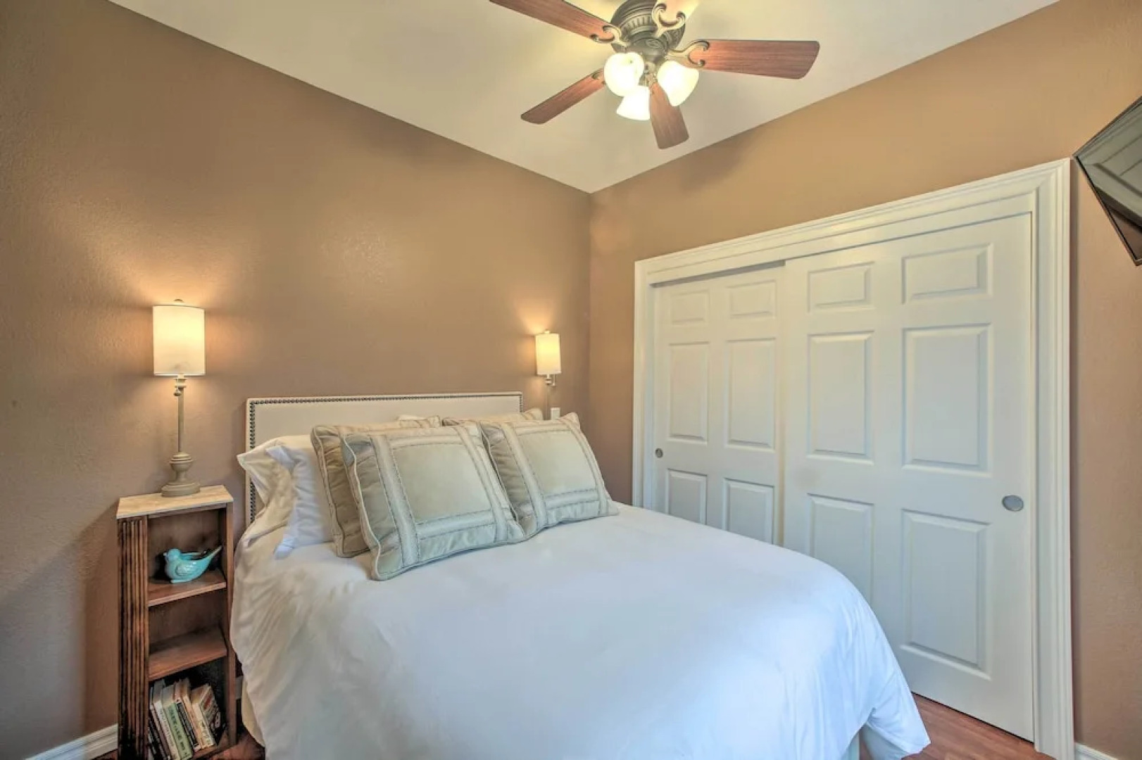 Riverfront Arkansas Retreat Near Fishing & Hiking!