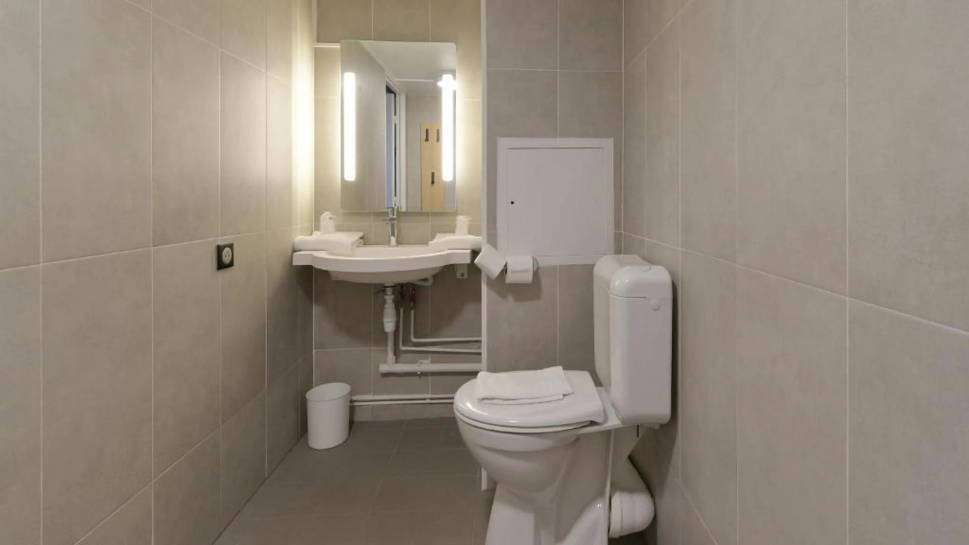 B&B HOTEL Le Mans Nord 2