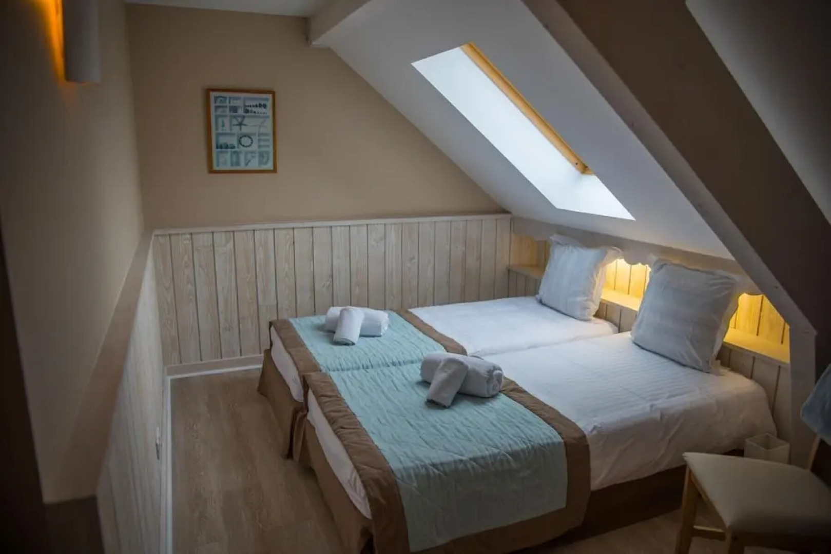 Baie DES Voiles - #203 Duplex Pieds Dans L'eau