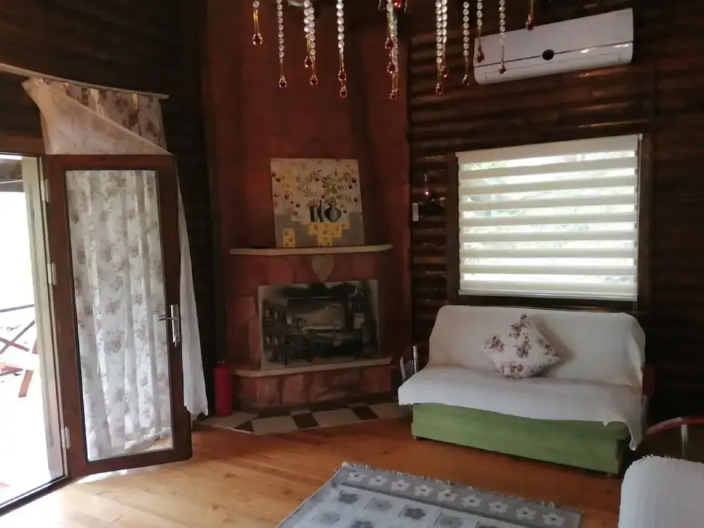 Sakli Cennet Esadiye