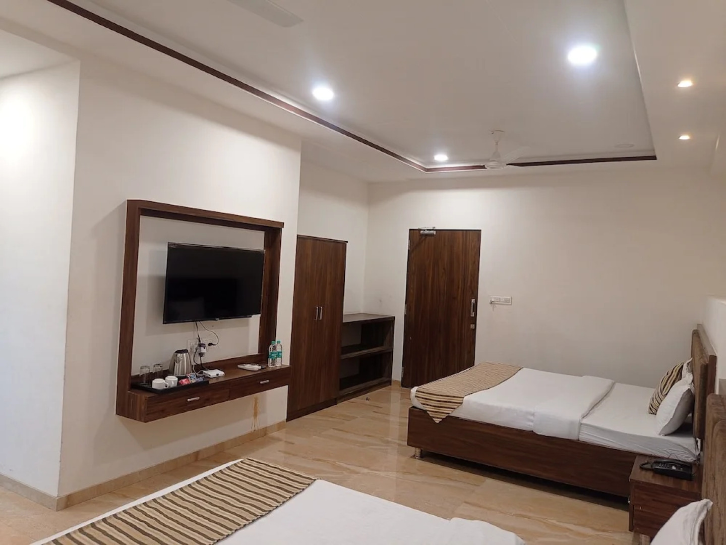 Sun Stone Hotel & Club