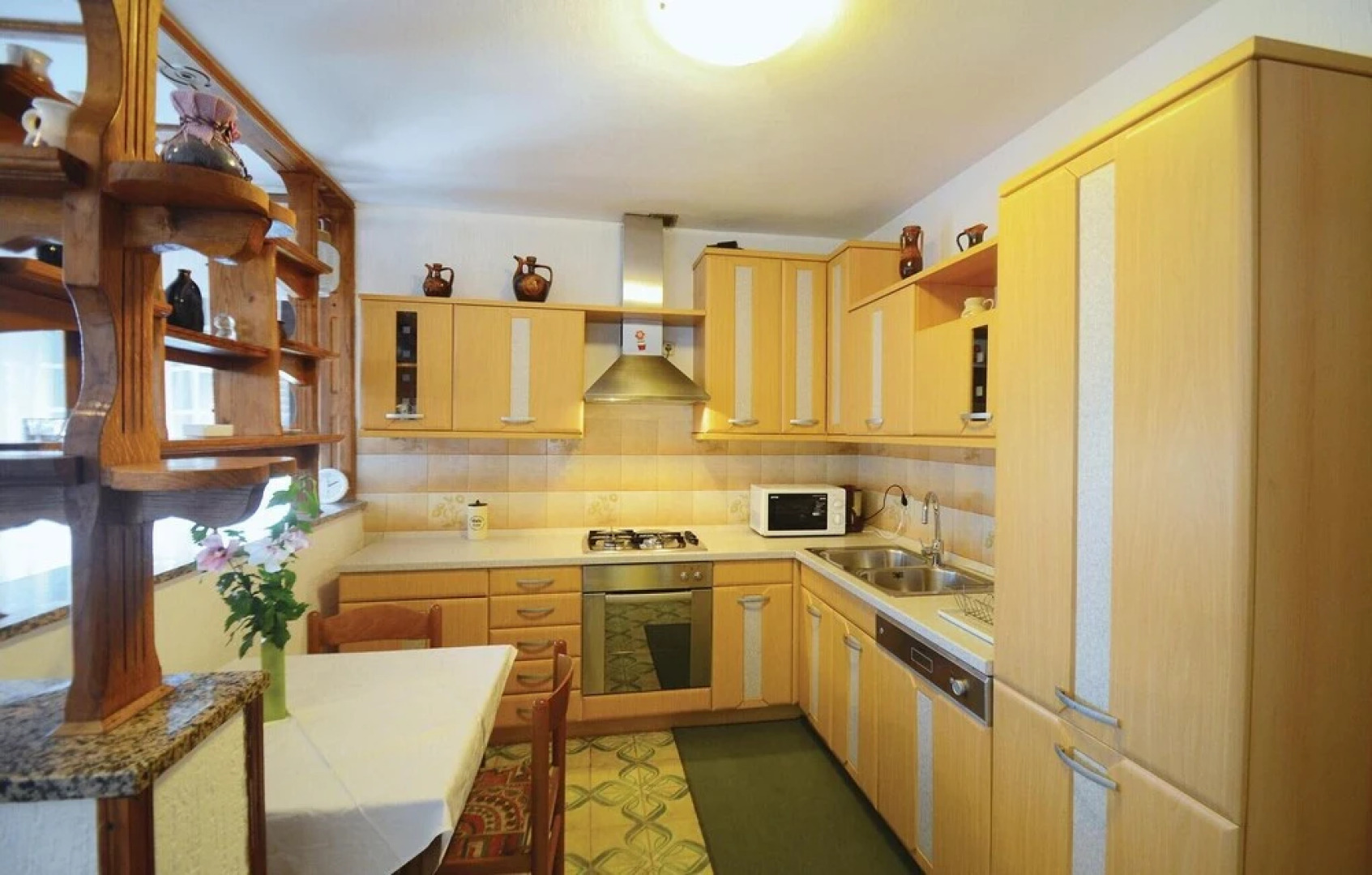 Stunning Home in Barisici With Wifi and 4 Bedrooms