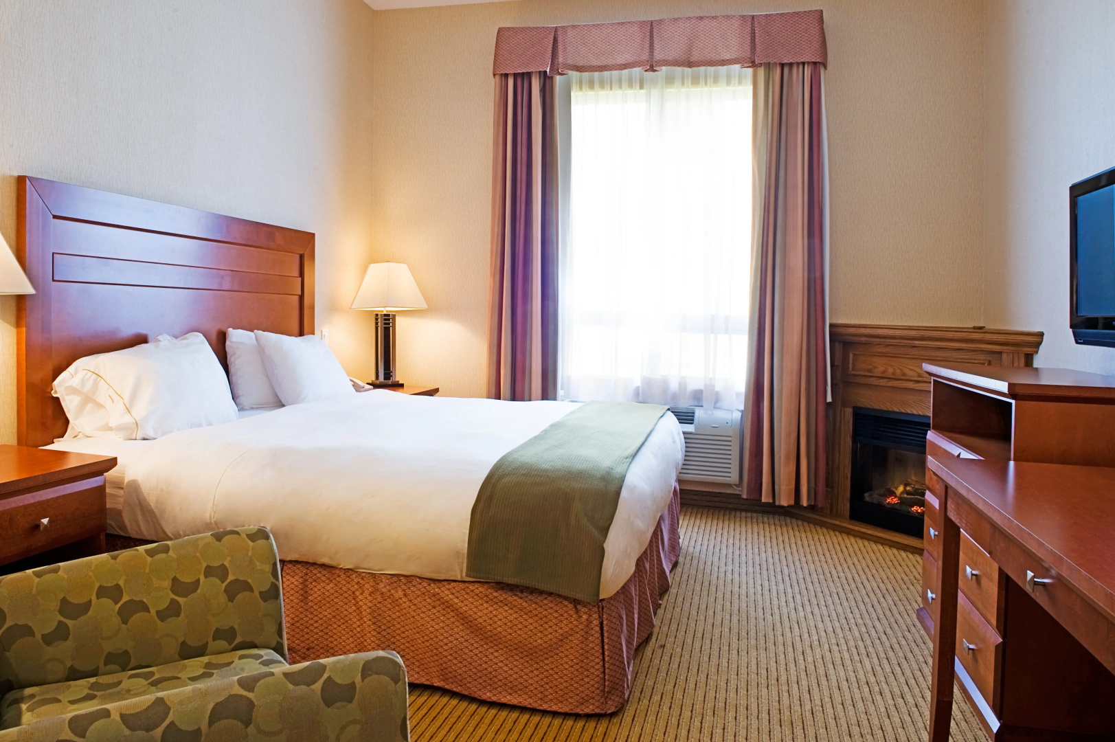 Holiday Inn Express Grande Prairie