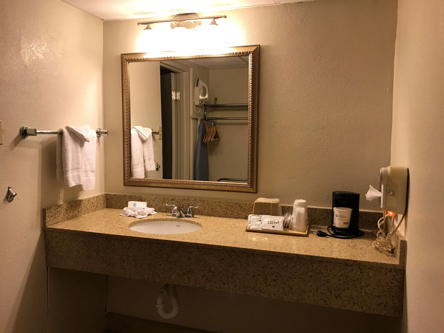 Best Western El Rancho Palacio