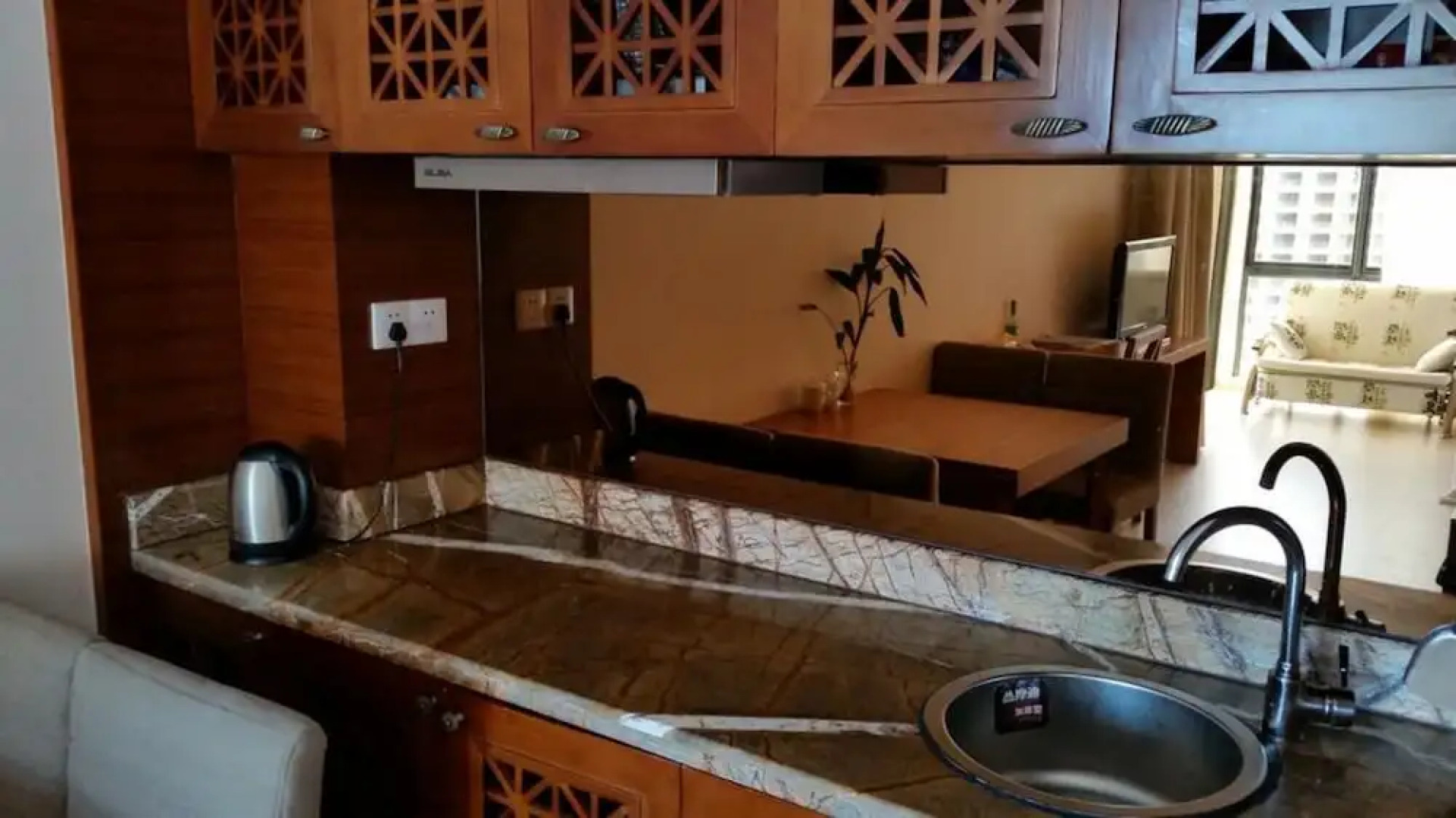 Lingshui Sea View Vacation Apartment