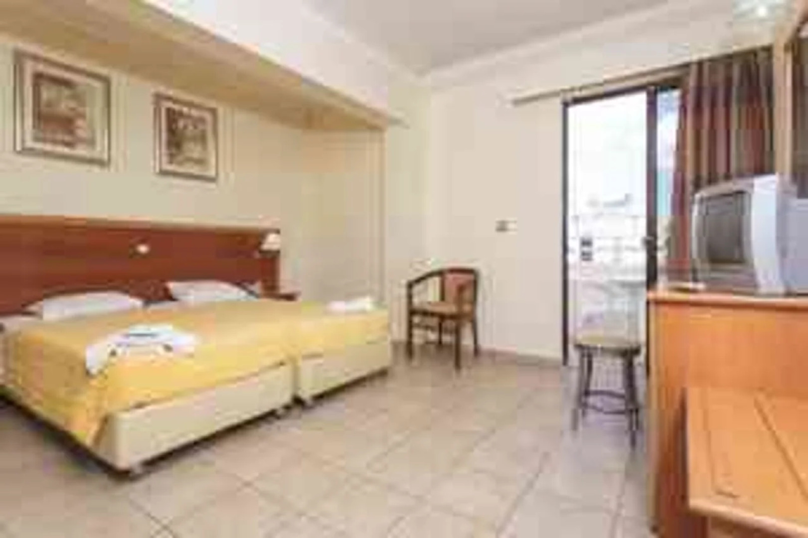 Cleopatra Classic Hotel