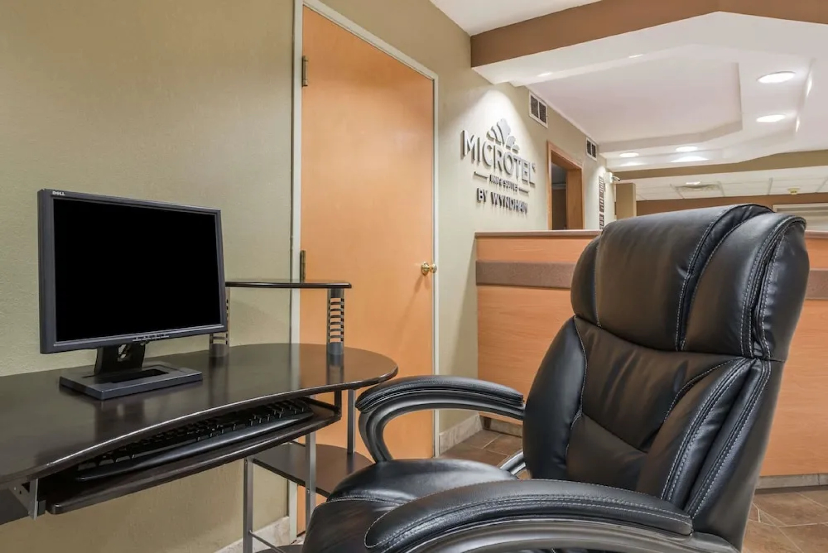Microtel Inn And Suites Philadelphia