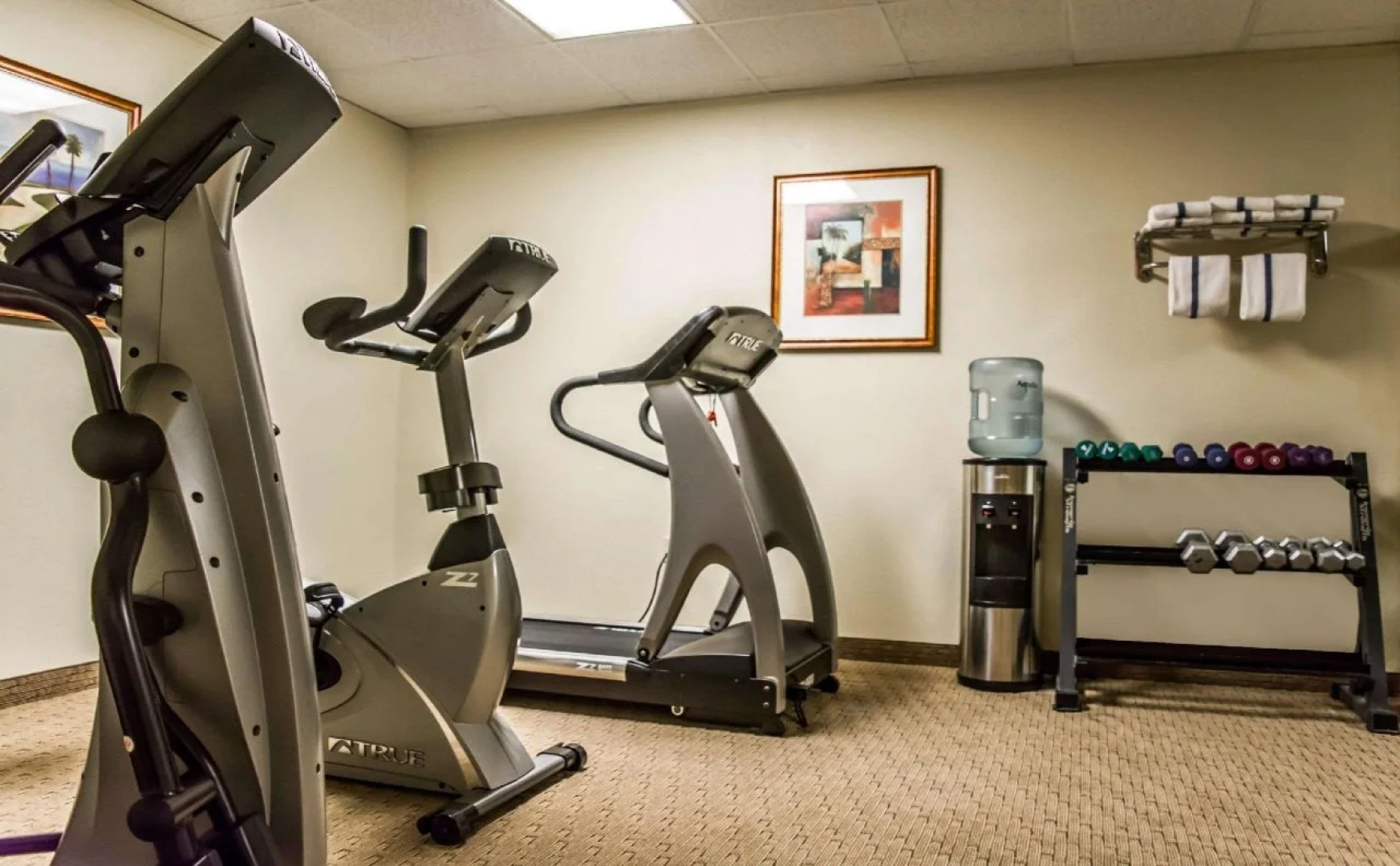 Quality Inn and Suites Golf Resort