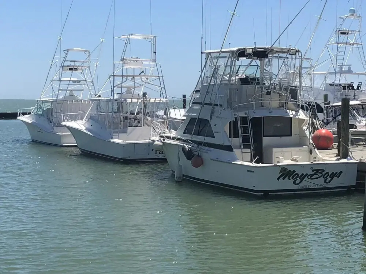 Family Friendly, Beautiful Home for Fishing in Style