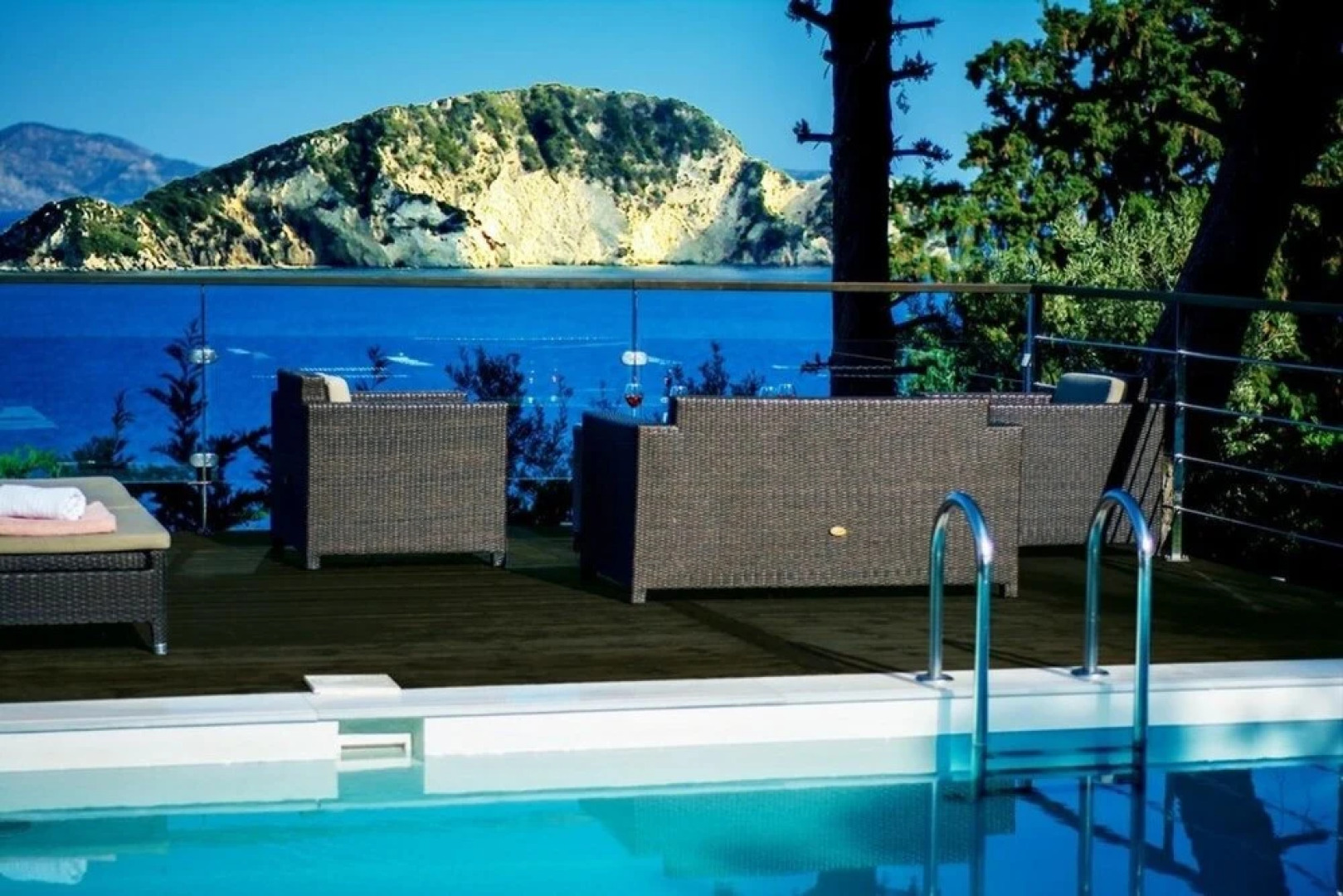 Exensian Villas Suites Family Suite With Private Pool