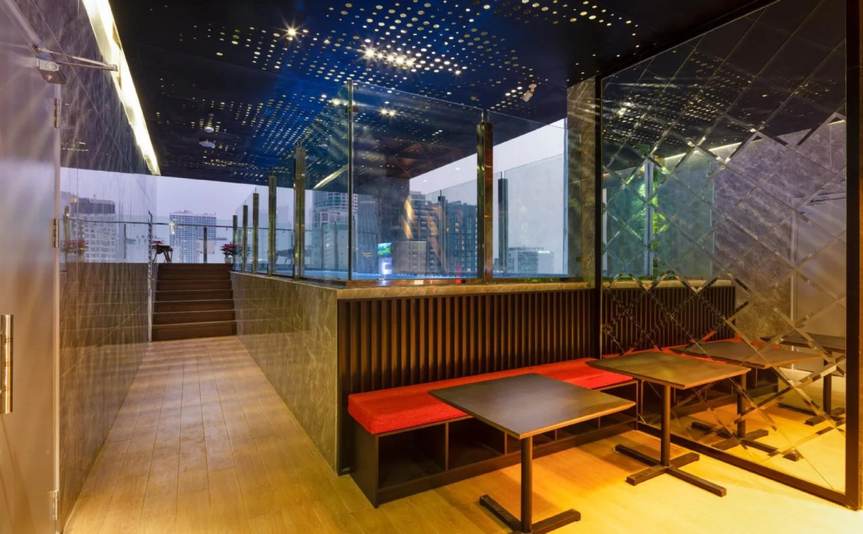 Отель Hermes Nha Trang