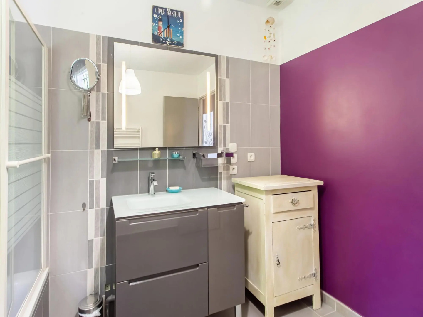 Nice holiday home in Provence-Alpes-Côte d'Azur with pool